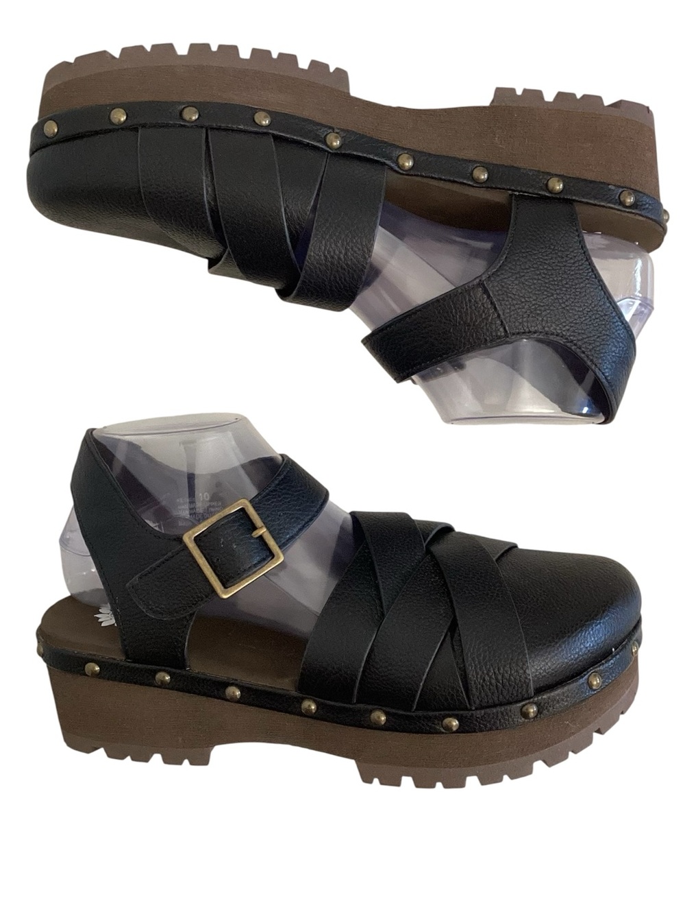 Yellow Box 10 Rethel Flatform Clogs Platform Women’s Shoes Black Faux Leather